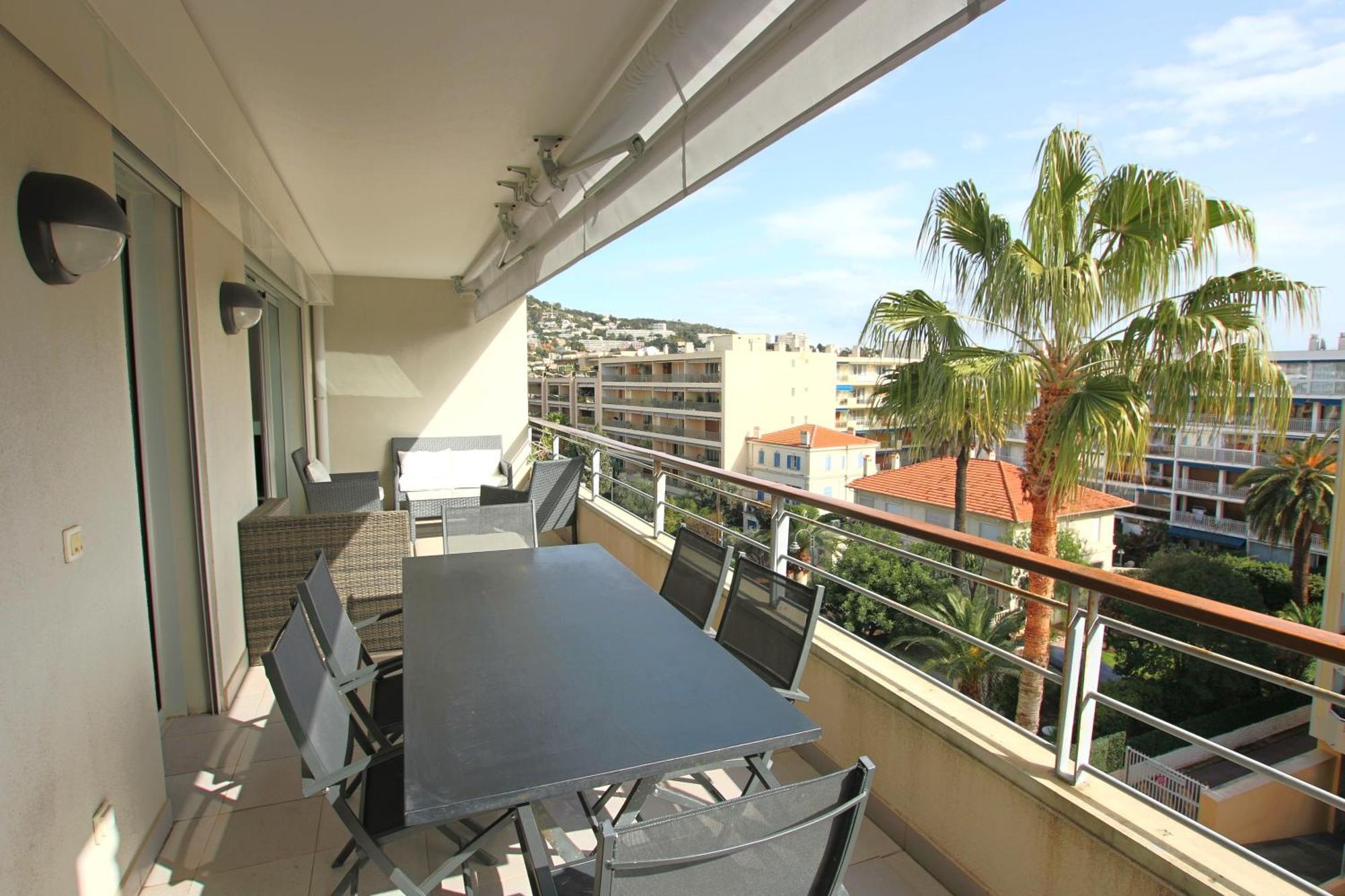 קאן Fully Equipped Apartment With Large Terrace Lounge Area מראה חיצוני תמונה