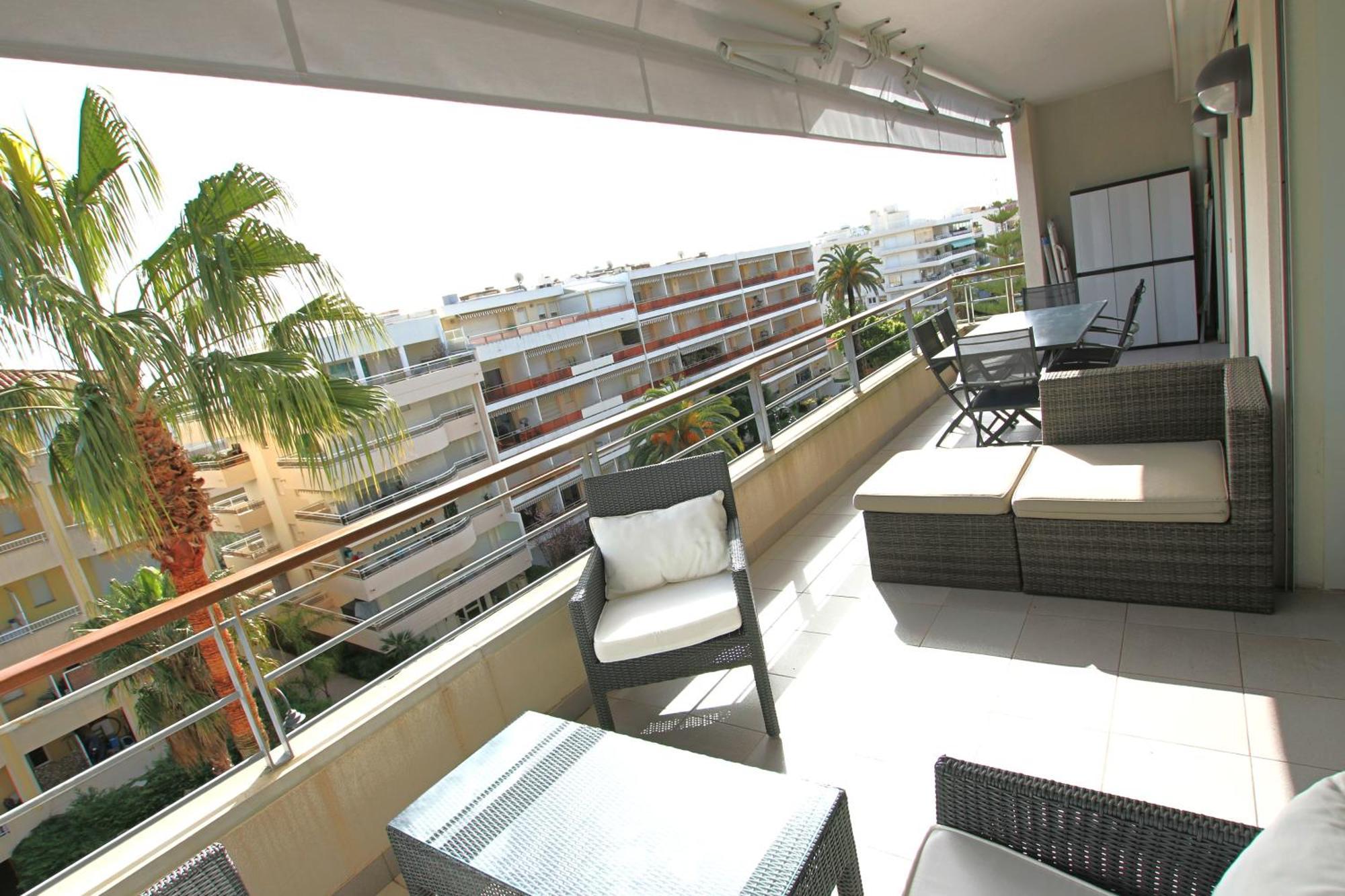 קאן Fully Equipped Apartment With Large Terrace Lounge Area מראה חיצוני תמונה